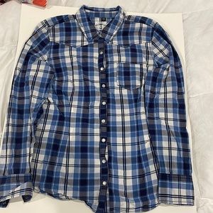 Women’s Western Pearl Snap Shirt